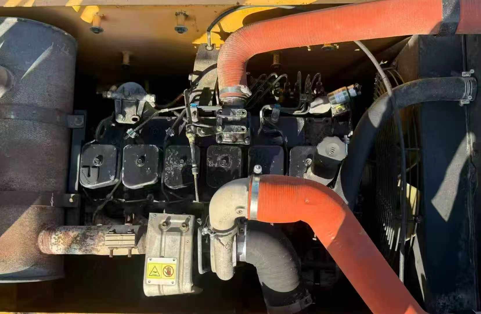 Used Hyundai 150W Wheeled Excavator - Image 4