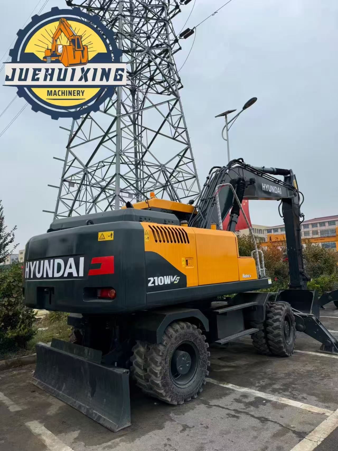 Used Hyundai 210W Wheeled Excavator - Image 7