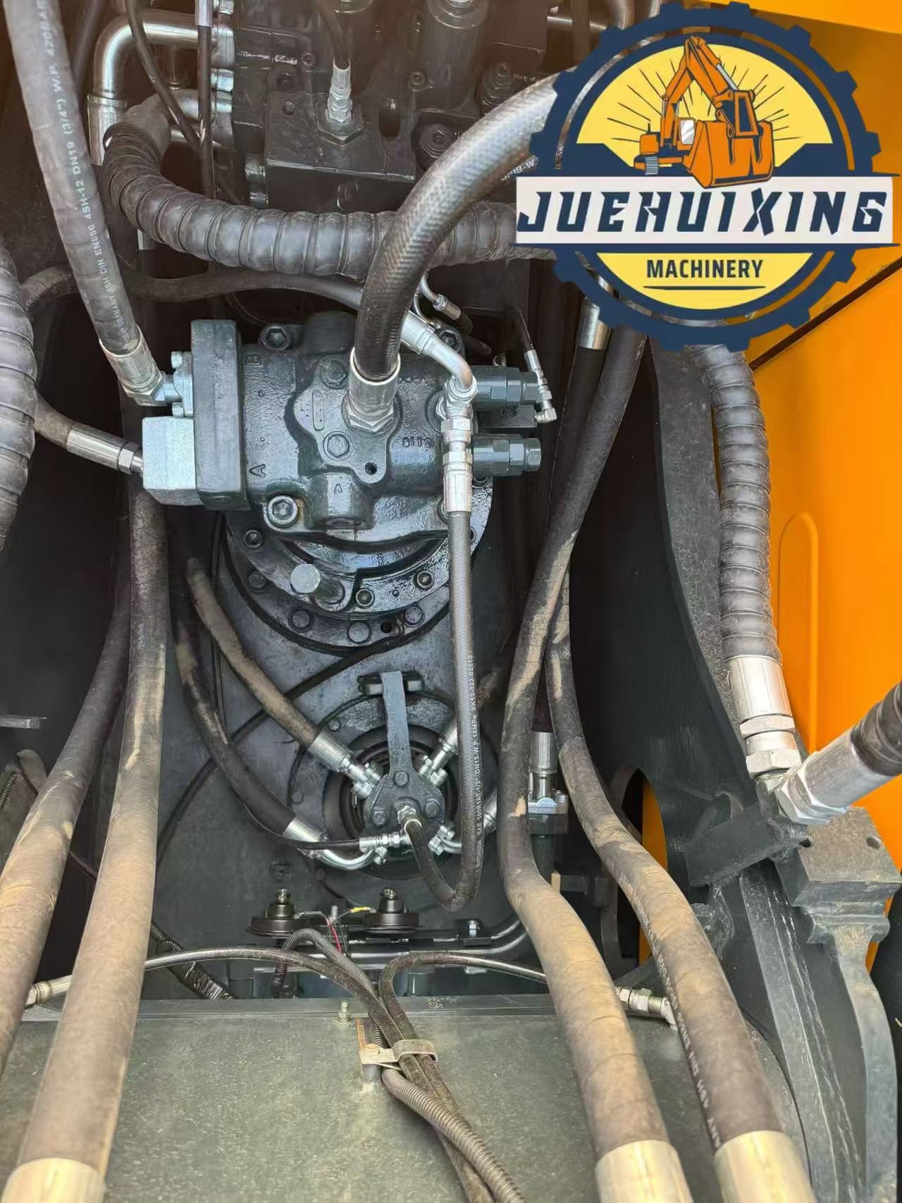 Used Hyundai HX220HD Excavator - Image 5