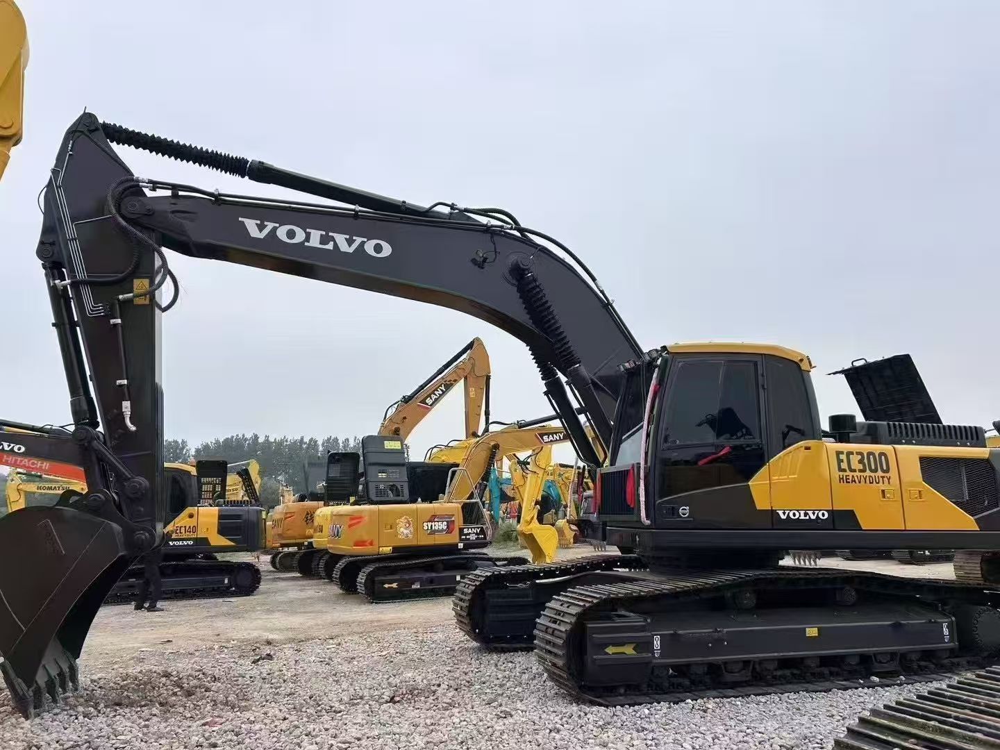 Used Volvo EC300 Hydraulic Excavators - Image 7