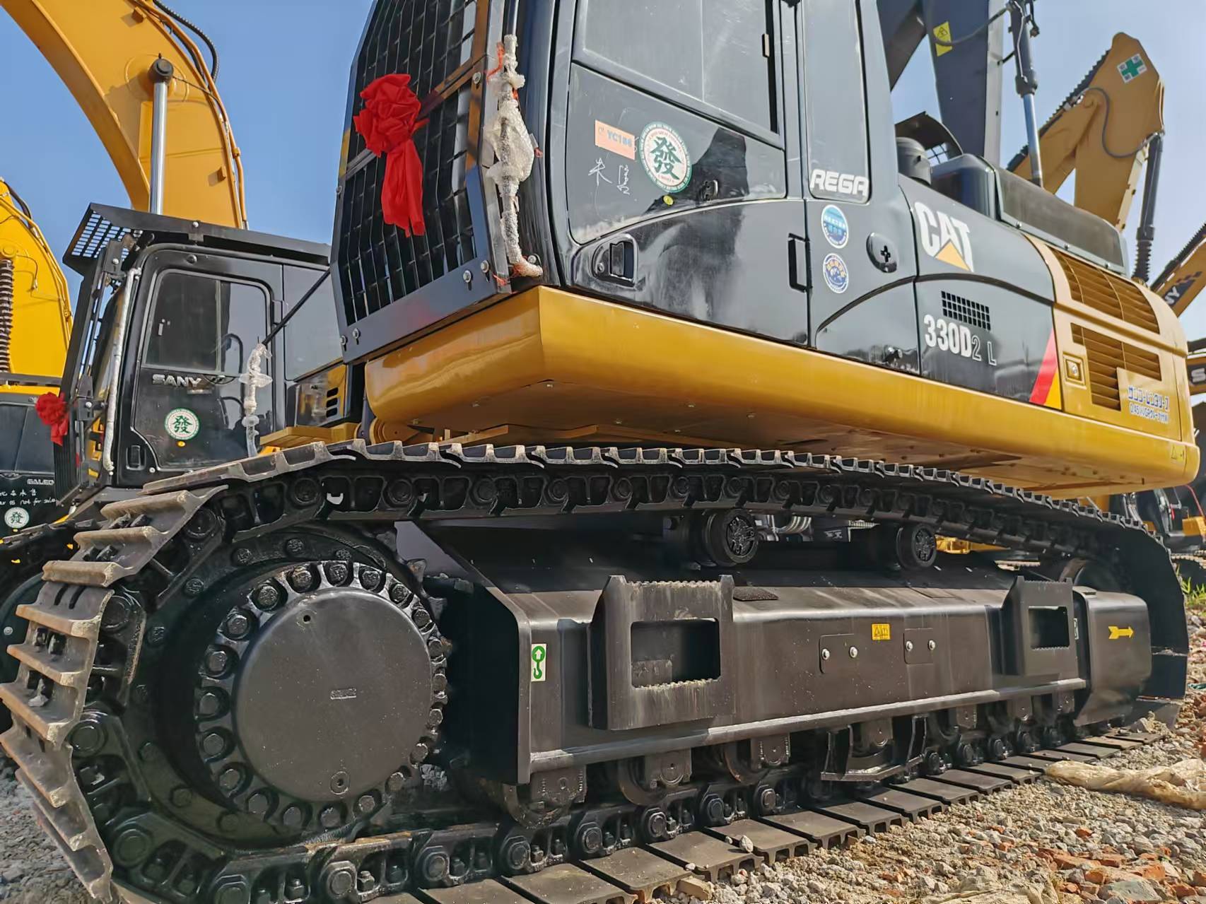 Used Caterpillar 330D Excavator - Image 2