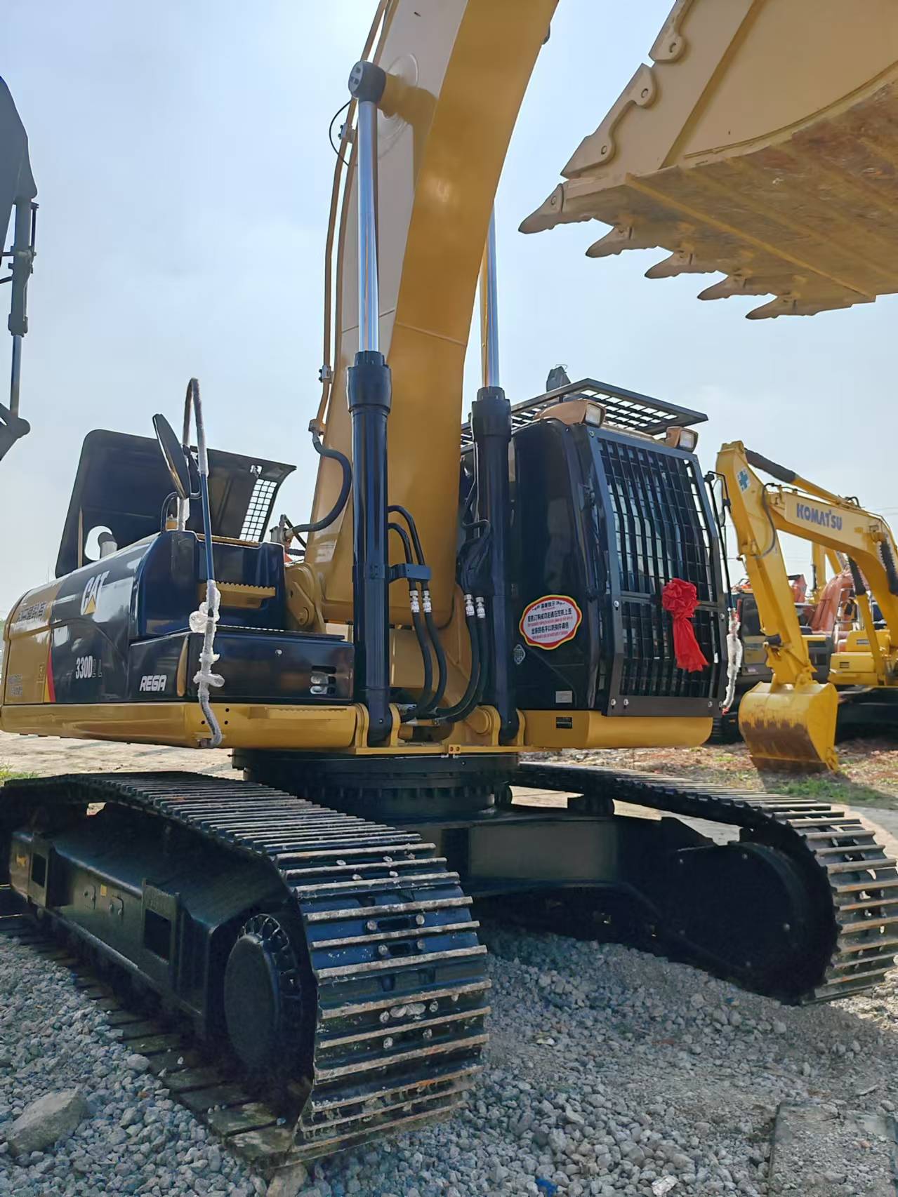 Used Caterpillar 330D Excavator - Image 8