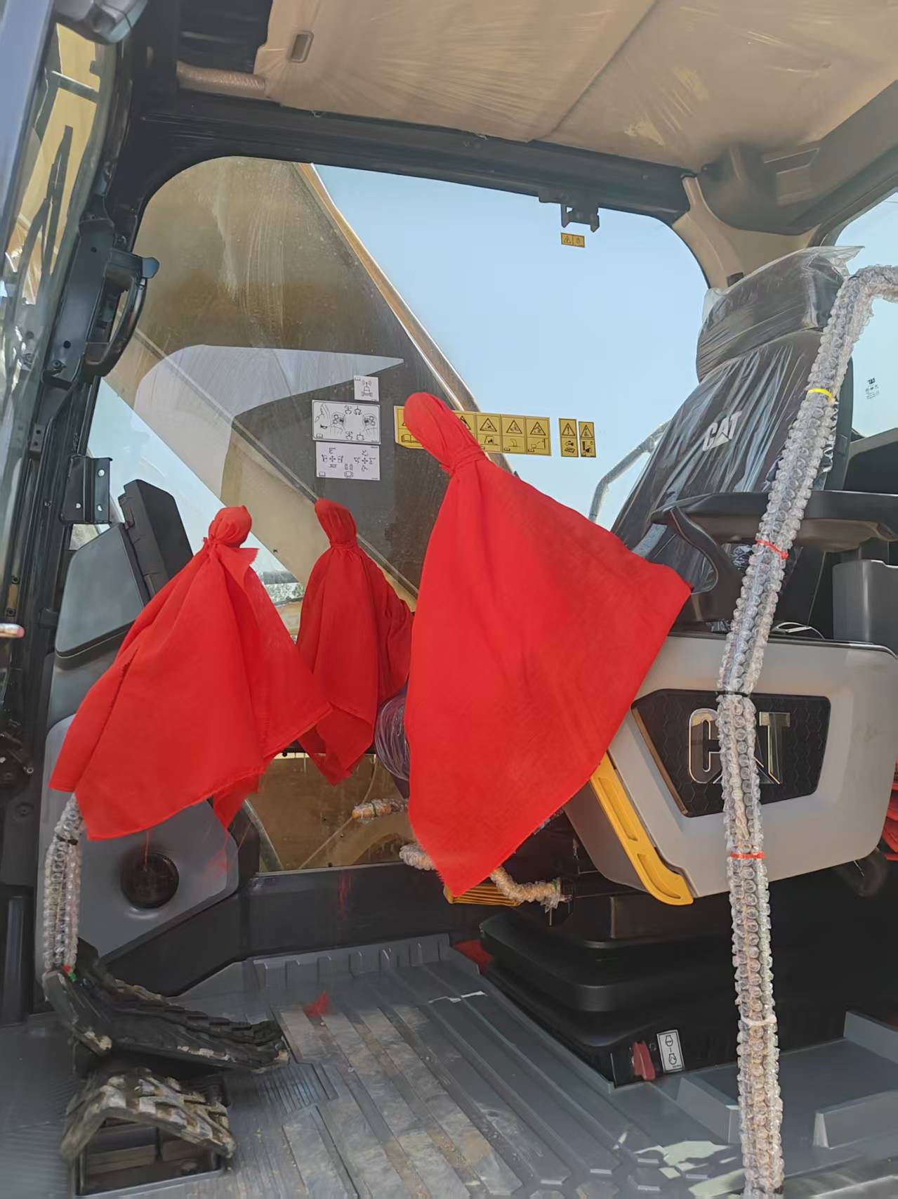 Used Caterpillar 330GC Excavator - Image 3