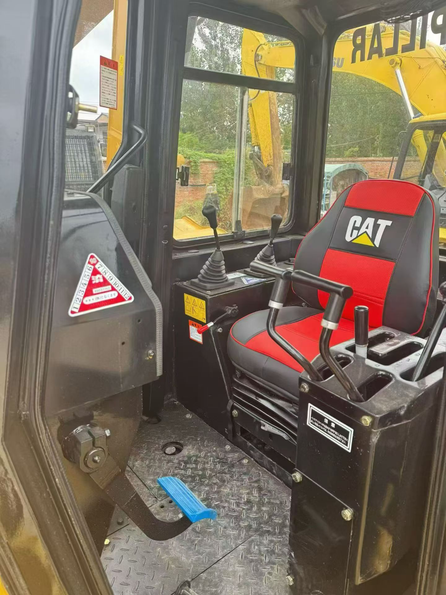 Used Caterpillar D6G Bulldozer - Image 6