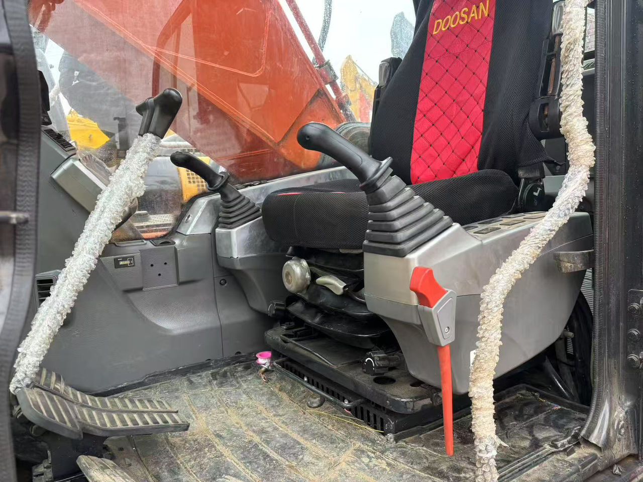 Used Doosan DX60 Excavator - Image 6