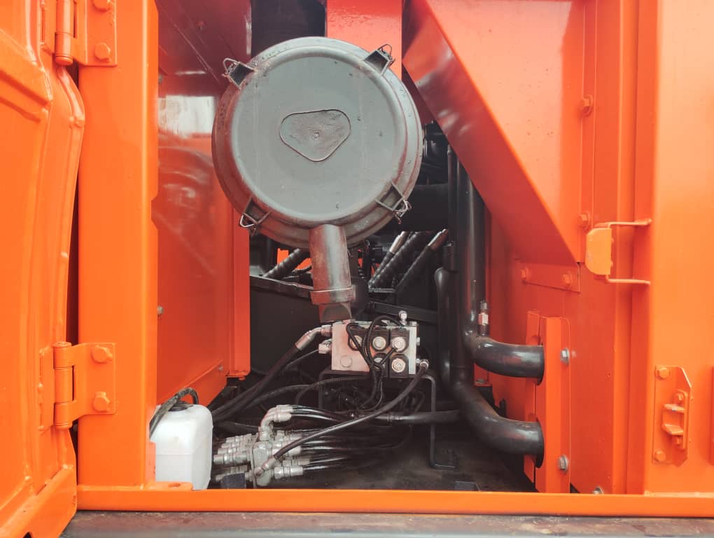 Used Doosan DX300 Excavator - Image 6