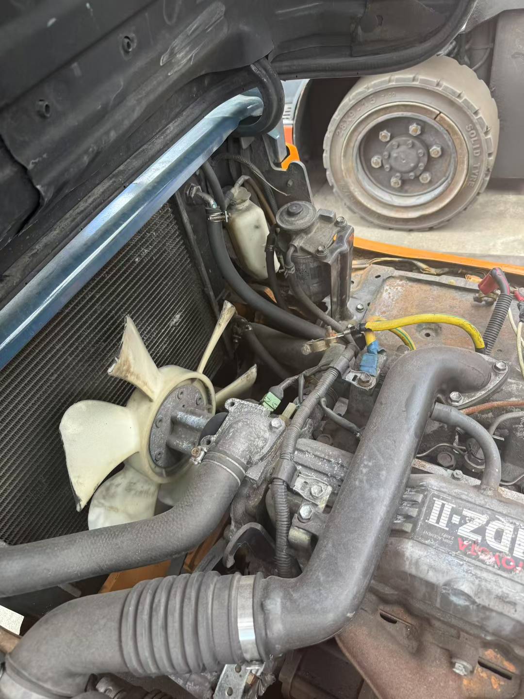 Toyota 25 Forklift - Image 8