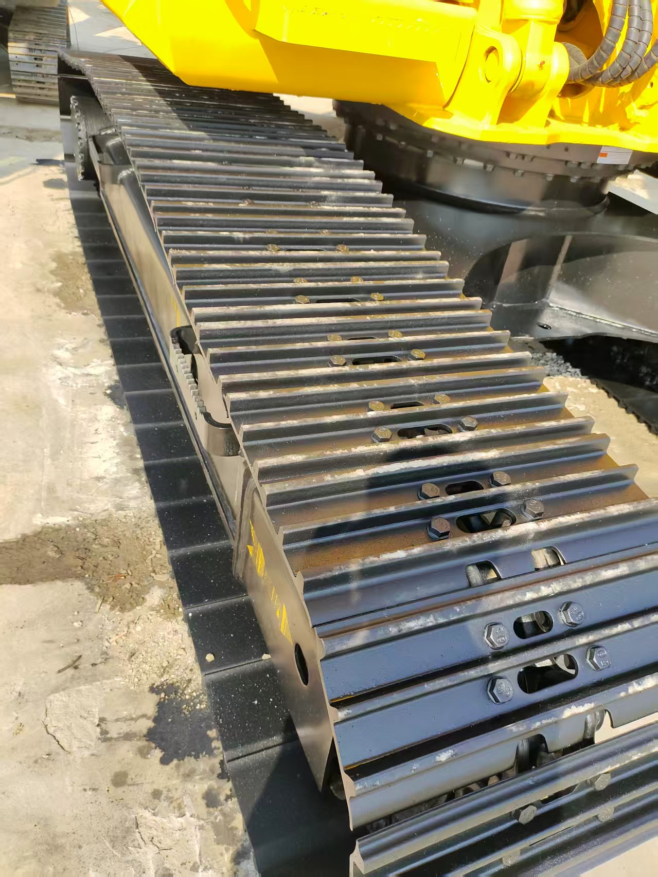 Used Komatsu PC160 Hydraulic Excavator - Image 3