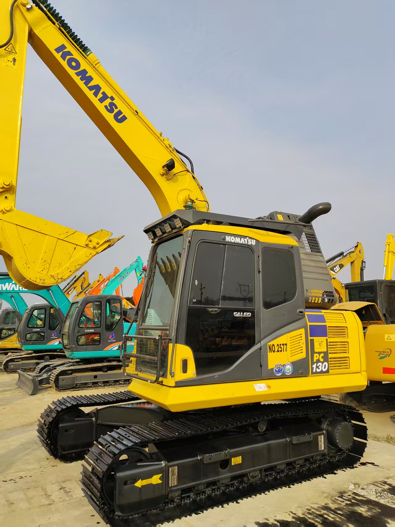Used Komatsu PC130 Hydraulic Excavator - Image 6
