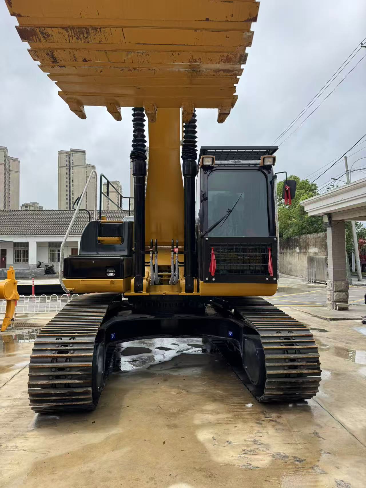 Used Caterpillar 325D Excavator - Image 2