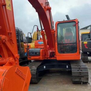 Doosan DX150 Excavator