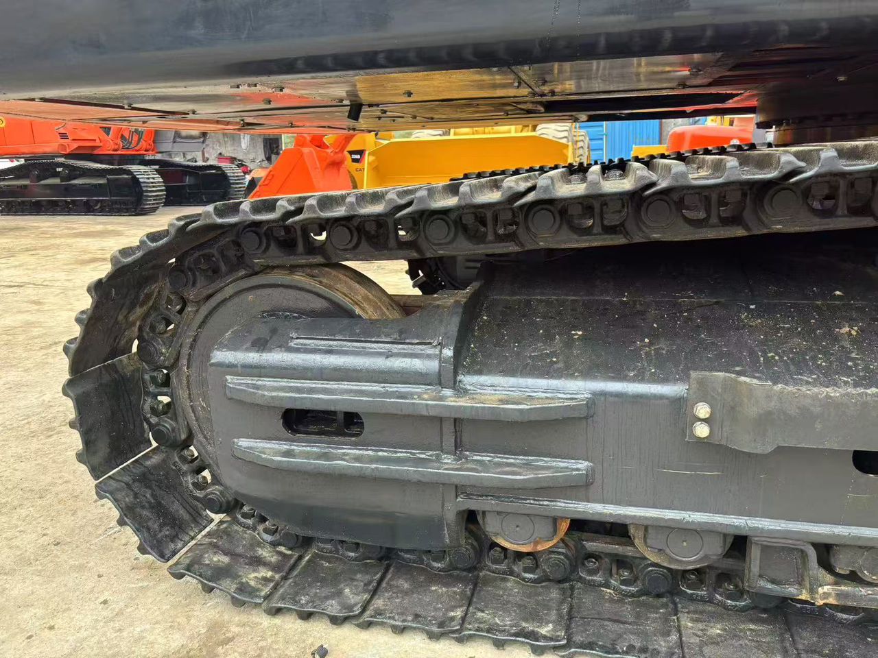 Used Doosan DX340 Excavator - Image 10