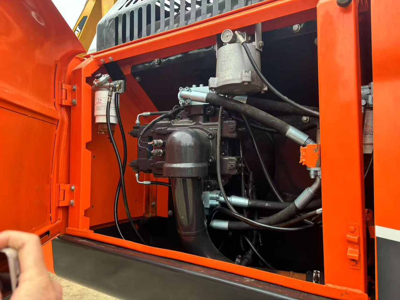 Used Doosan DX340 Excavator - Image 5