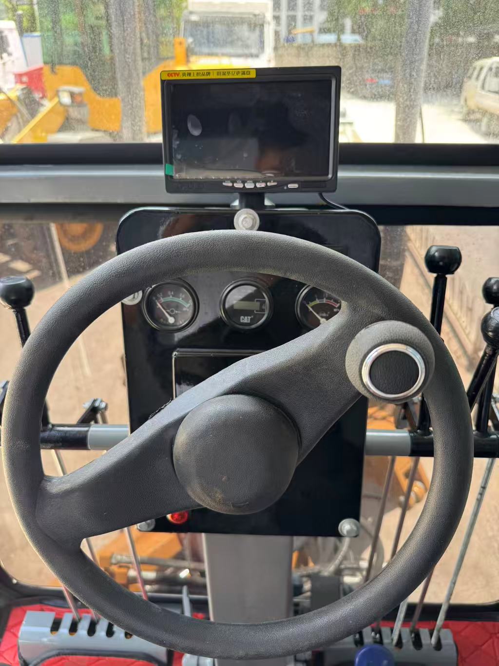 Used Caterpillar 140H Motor Grader - Image 4