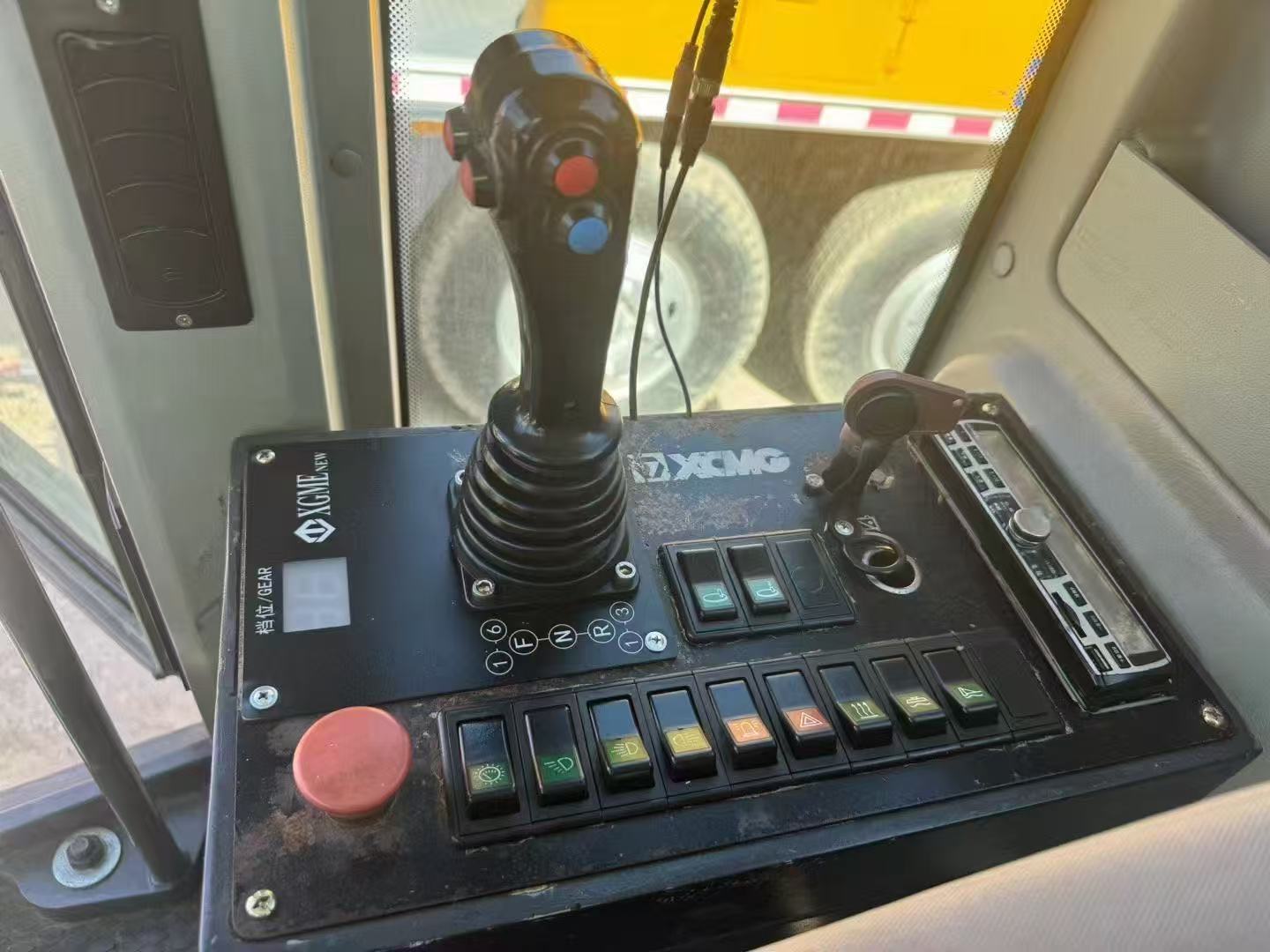 Used XCMG GR2153 Motor Grader - Image 4