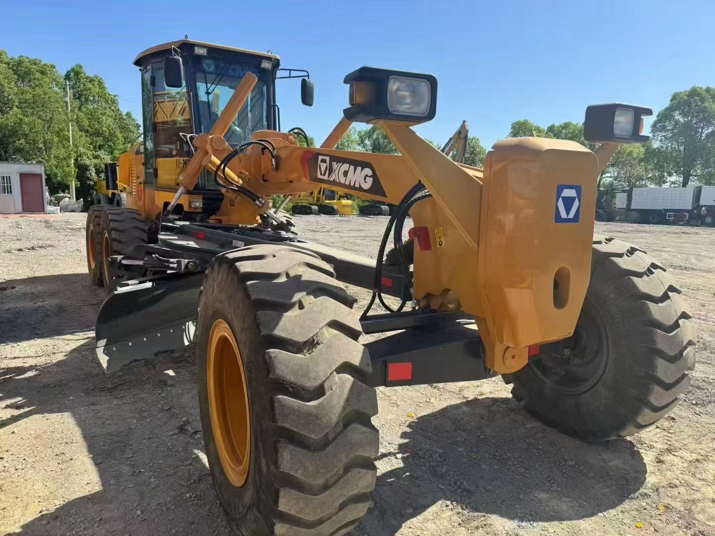 Used XCMG GR2153 Motor Grader - Image 5