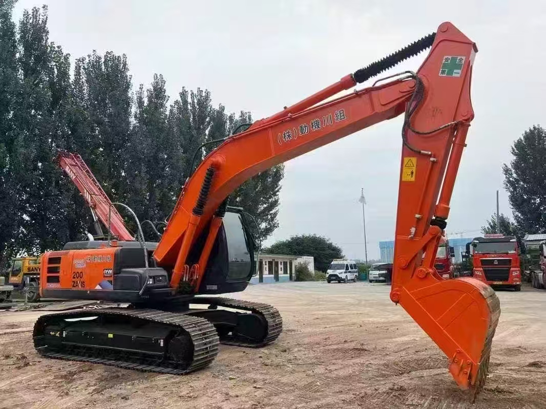 Used Hitachi ZX200 Hydraulic Excavator - Image 7