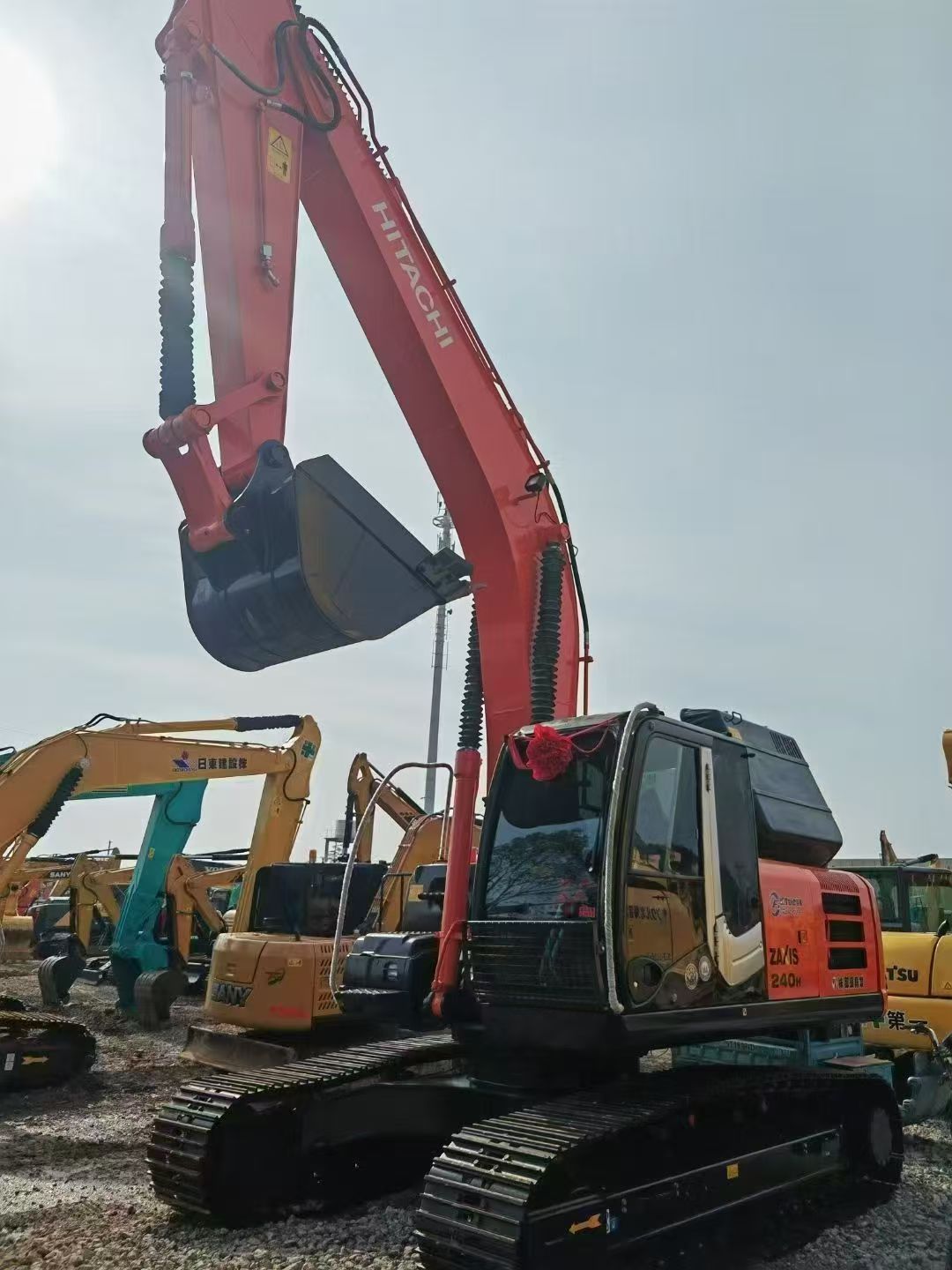 Used Hitachi ZX240LC-3 Hydraulic Excavator - Image 8
