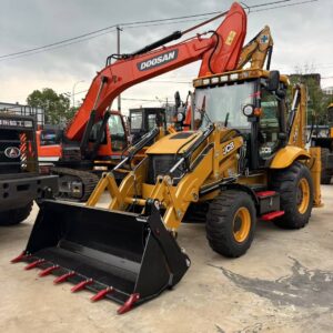 New JCB 3CX Backhoe Loader