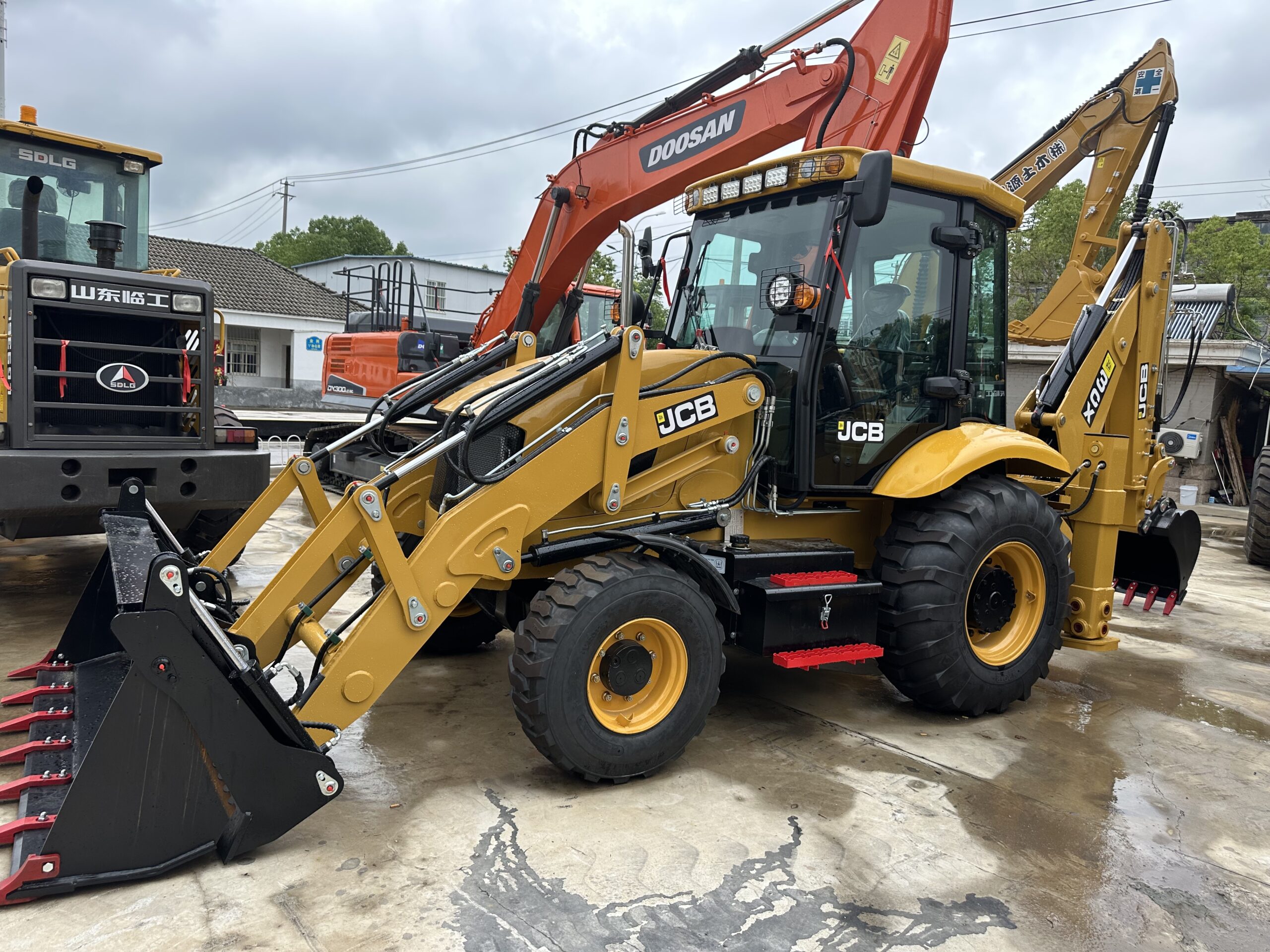 New JCB 3CX Backhoe Loader - Image 5
