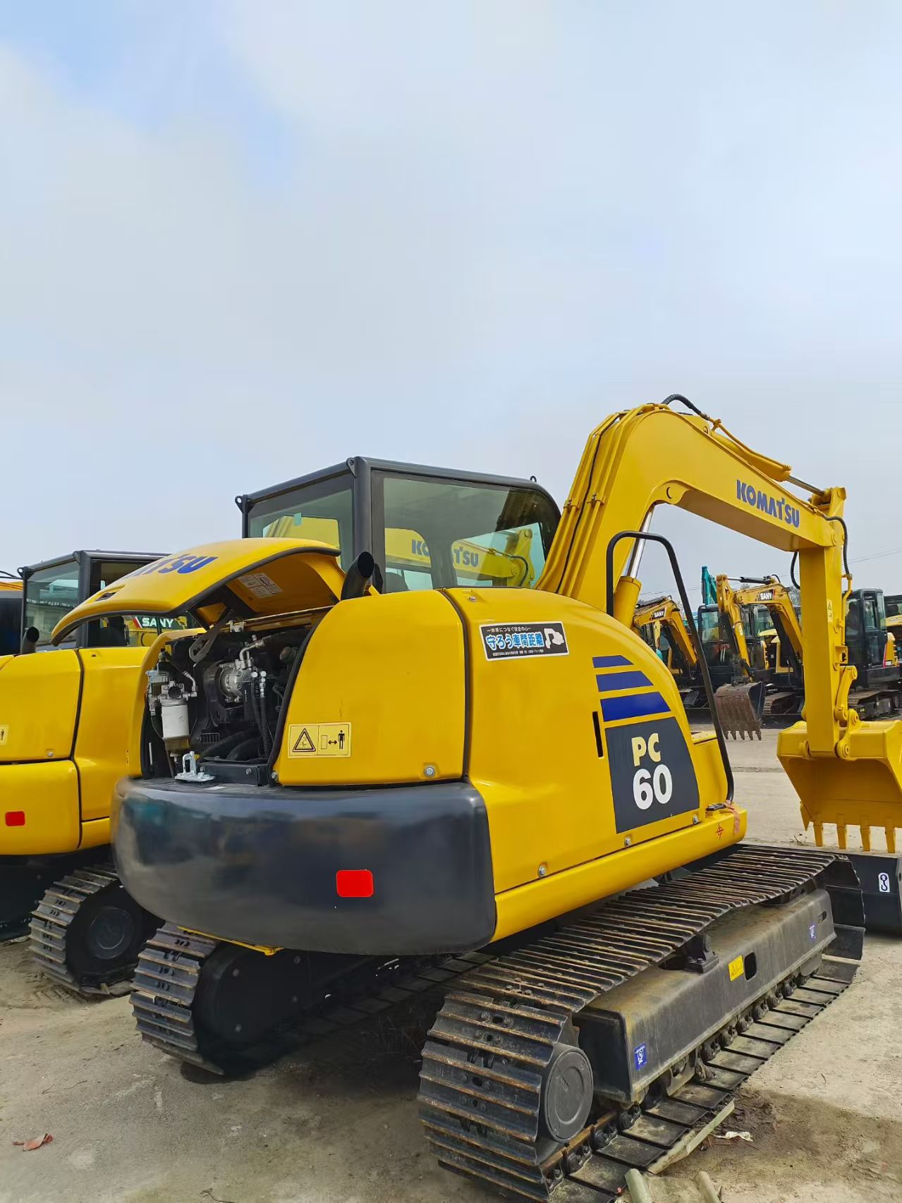 Komatsu PC60 Excavator - Image 6
