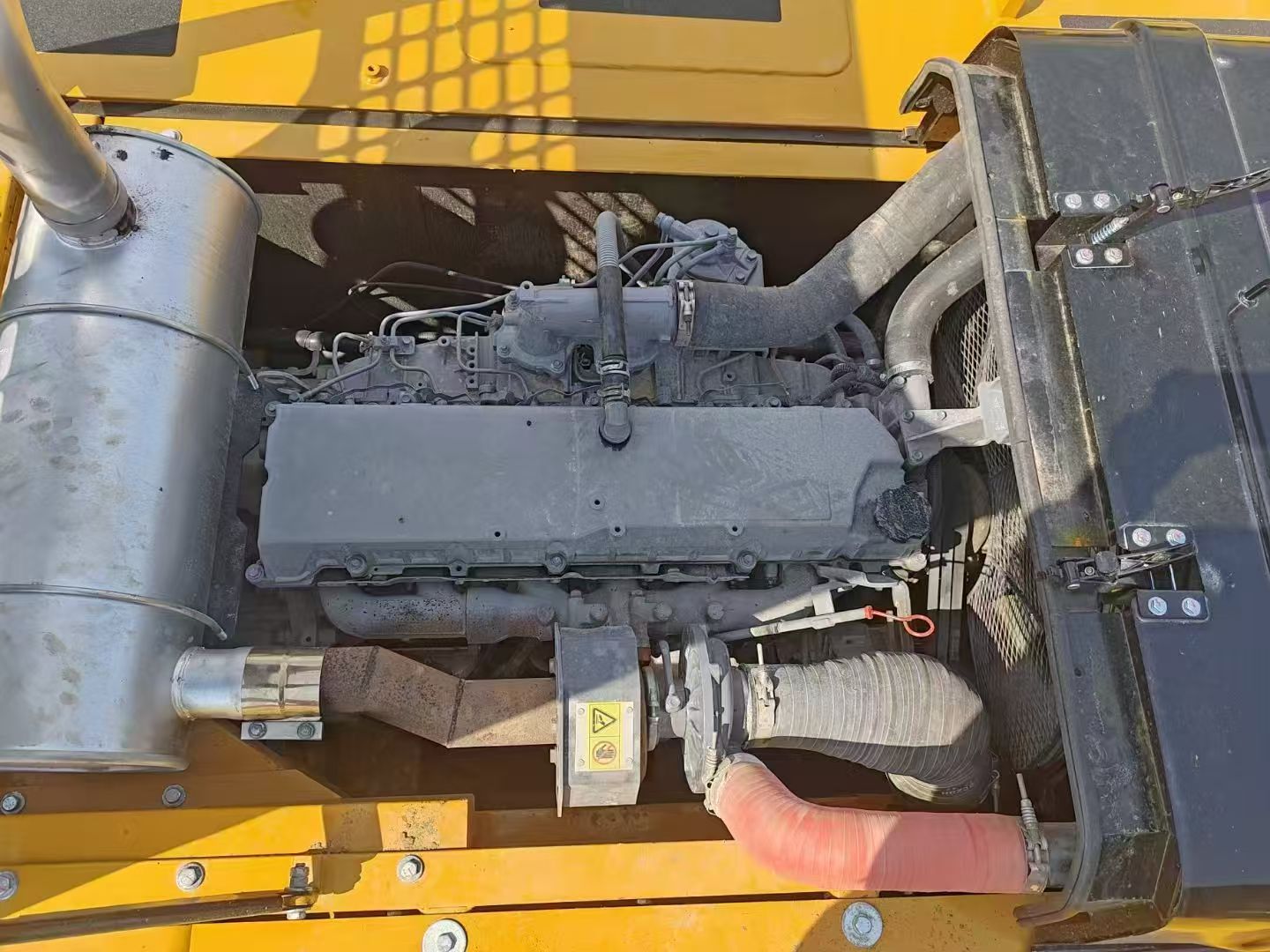 Used SANY SY305 Excavator - Image 9