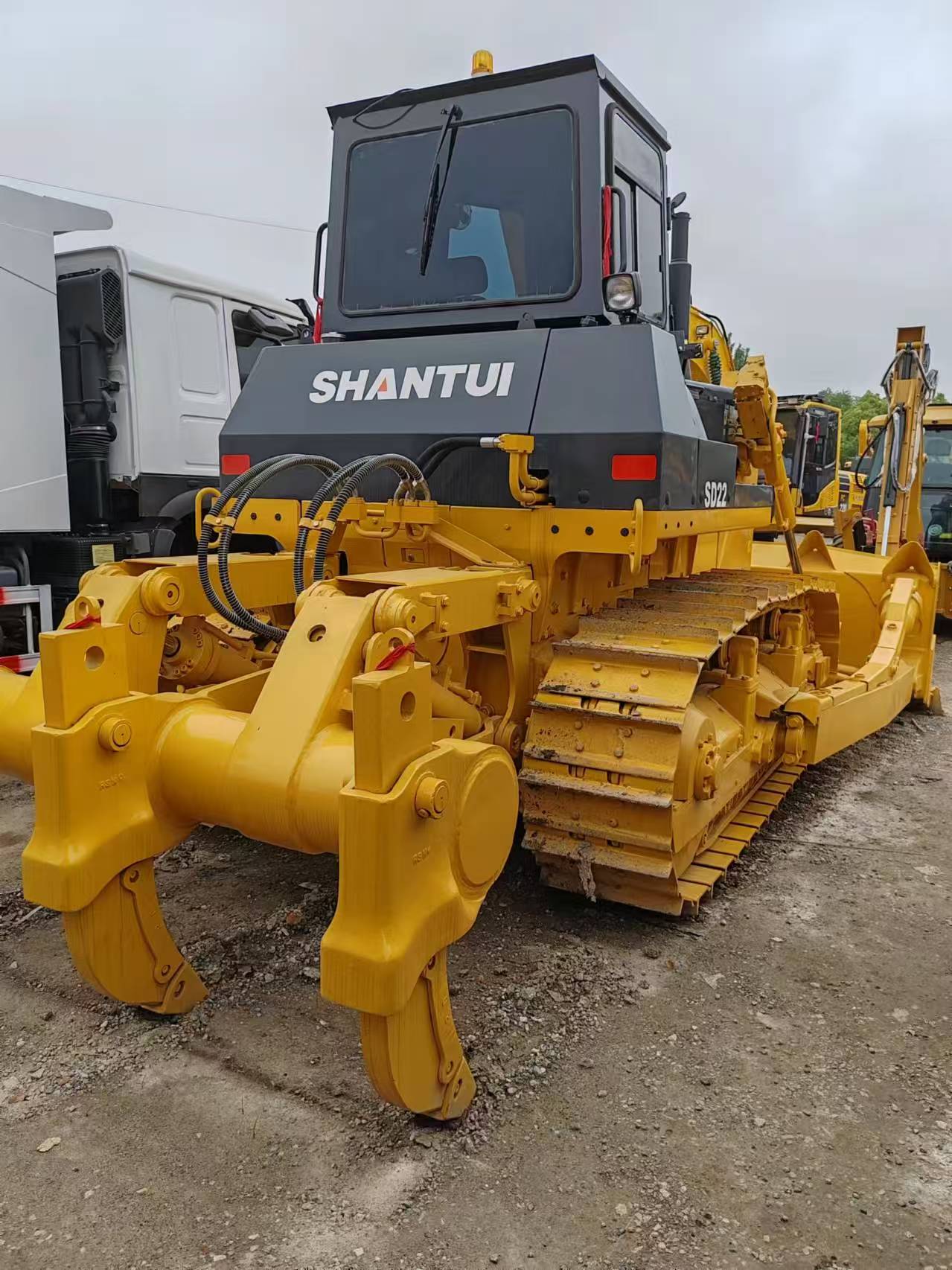 Used Shantui D22 Bulldozer