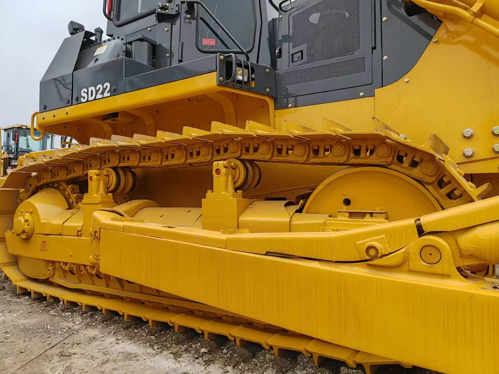 Used Shantui D22 Bulldozer - Image 12
